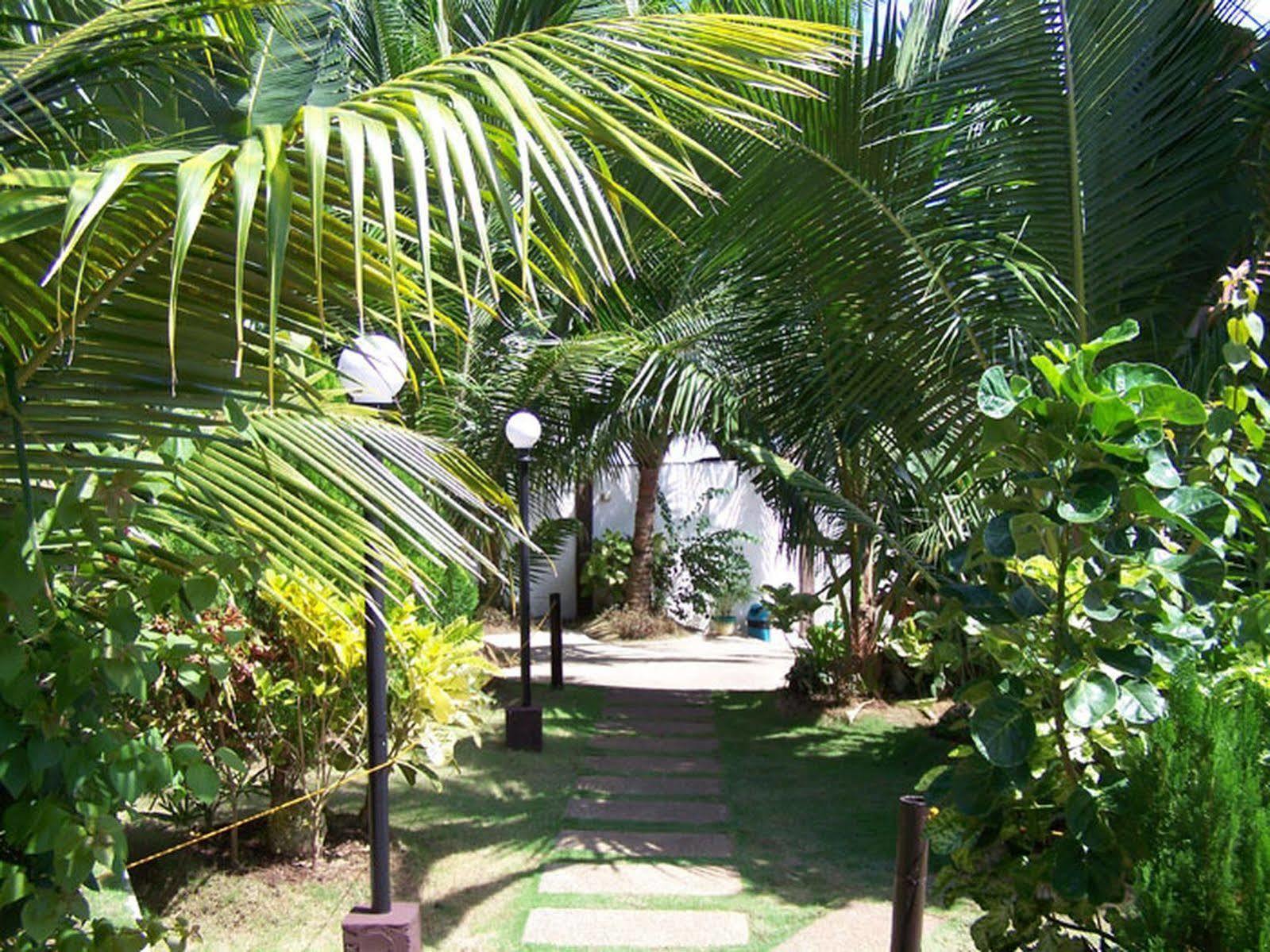 Paragayo Resort Tawala  Exterior foto