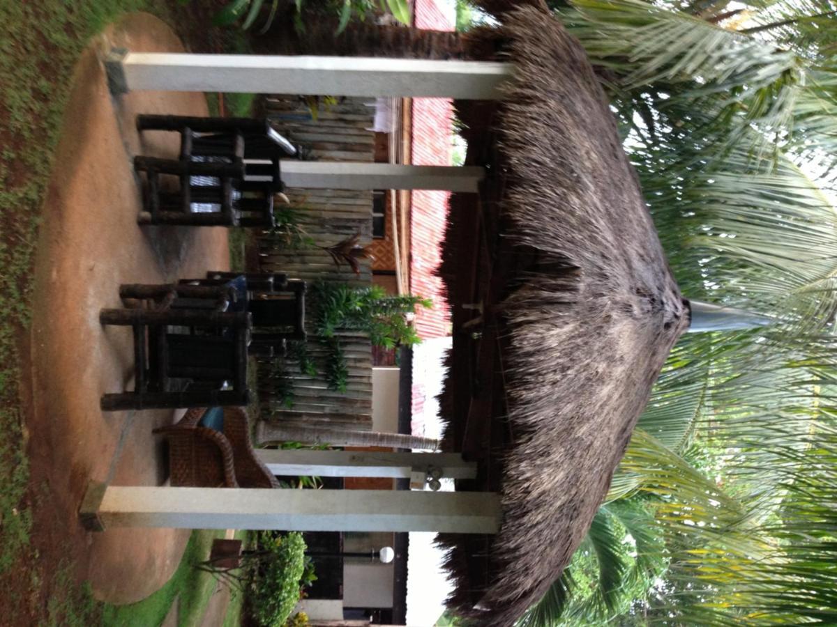 Paragayo Resort Tawala  Exterior foto